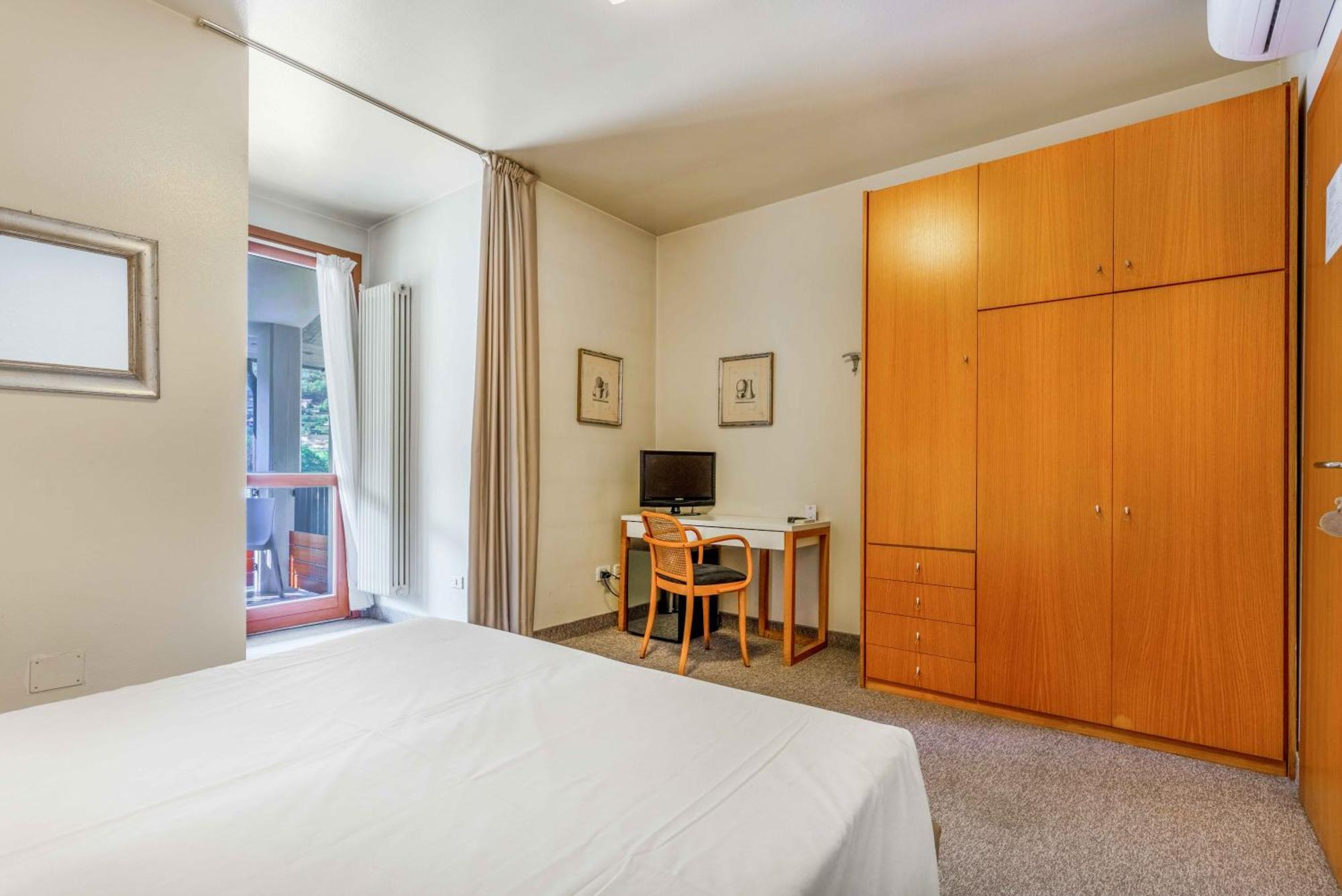 Albergo Sorriso Darfo Boario Terme ภายนอก รูปภาพ