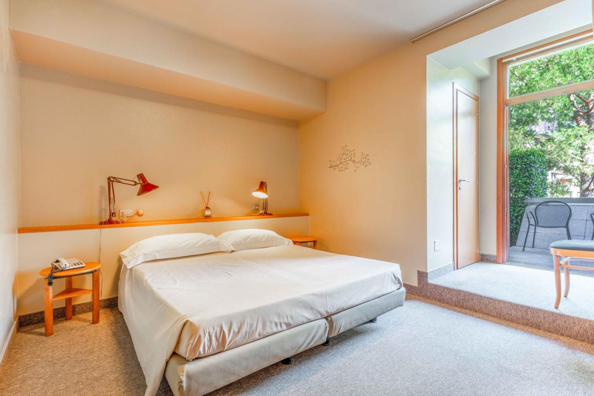 Albergo Sorriso Darfo Boario Terme ภายนอก รูปภาพ